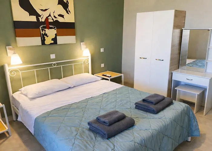 Riviera Canal D'amour Cozy Lägenhet *